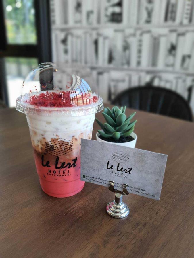 Le Lert Hotel Ratchaburi Exteriör bild