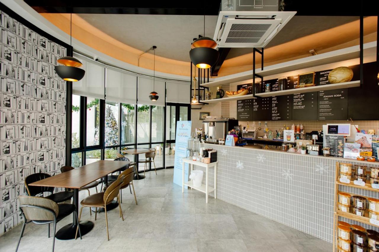 Le Lert Hotel Ratchaburi Exteriör bild
