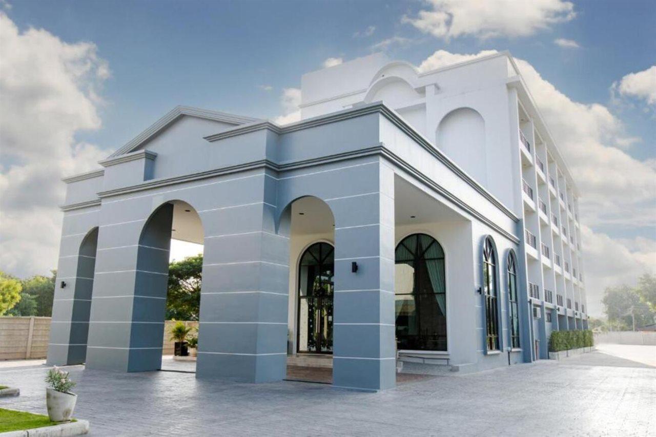 Le Lert Hotel Ratchaburi Exteriör bild
